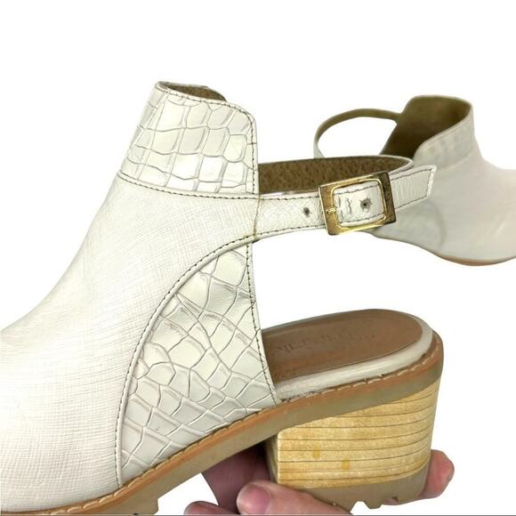 Fucsia Mania Leather Y2K Block Heel Sandals Sz 7 - Picture 9 of 13